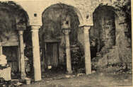 Tumb_Palazzo_Sasso.jpg (6486 bytes)